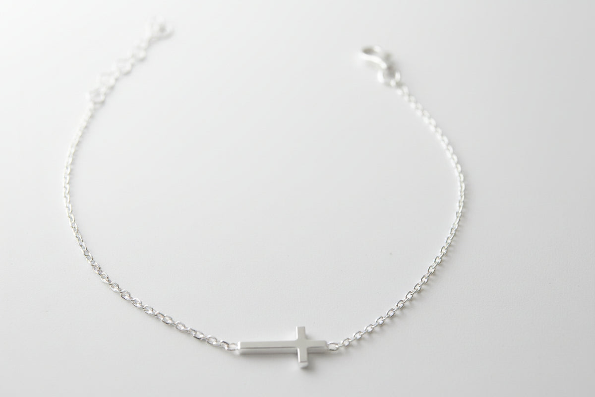 Cross Bracelet