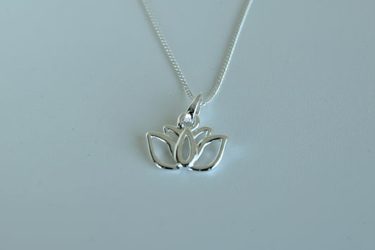 Sterling Silver Big Lotus Necklace